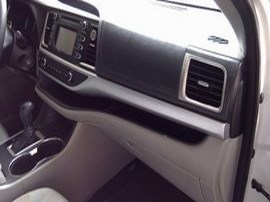 2014 TOYOTA HIGHLANDER WHITE LE 3.5L AT AWD.  Z24869